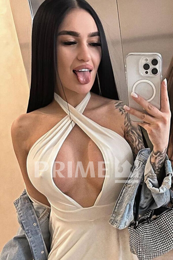 Emili