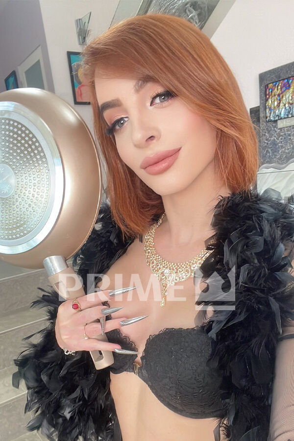 Janie Blade