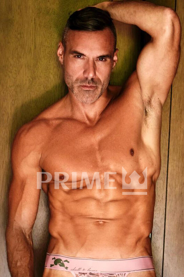 Manuel S
